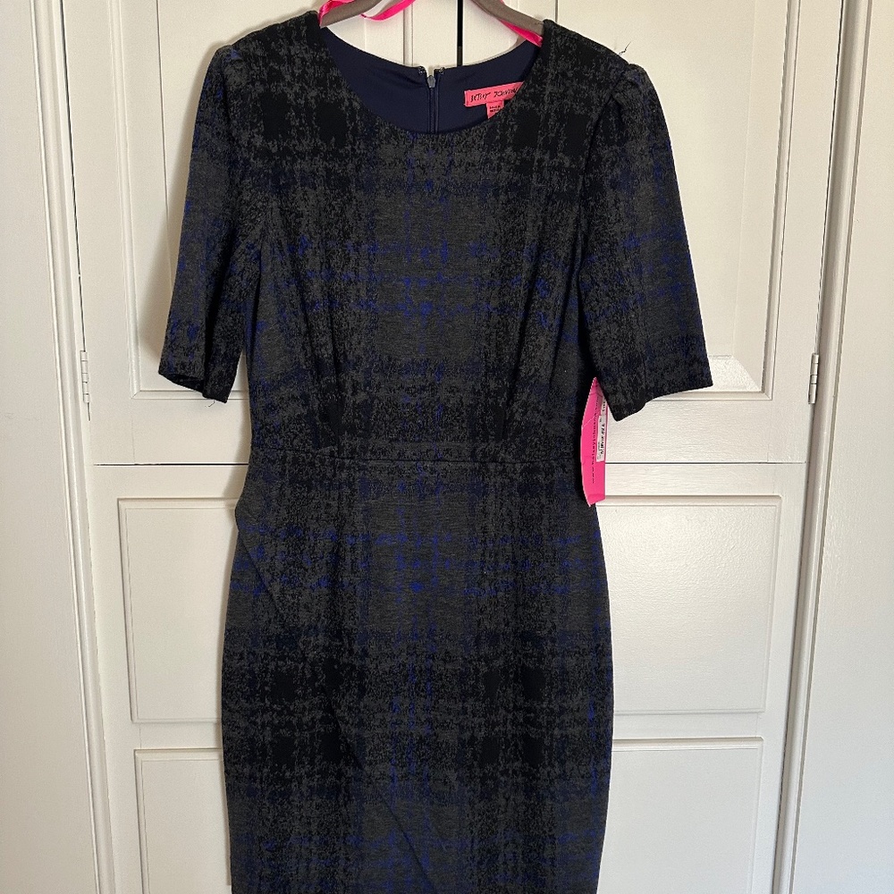 NWT Betsy Johnson fitted, knit dress
